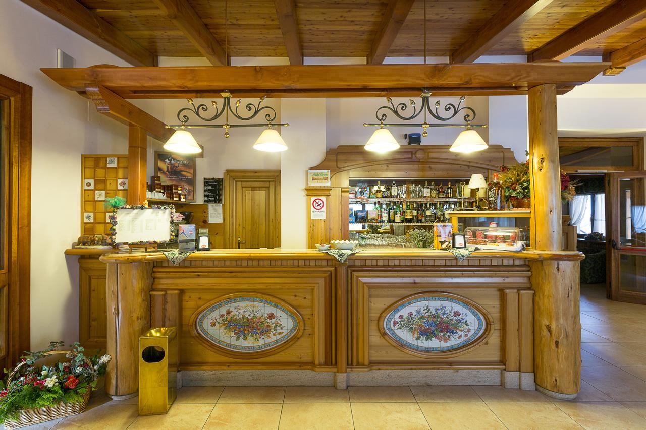 Hotel Trieste Roccaraso Exterior photo